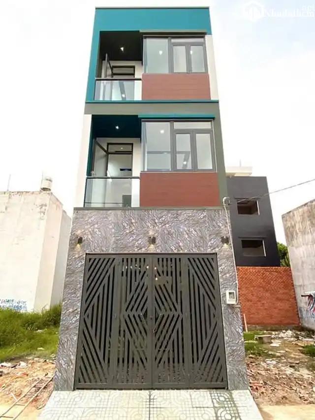Bán Nhà Phố Trục Đường Lò Lu,  1 trệt 2 lầu, 4 Phòng Ngủ, 4WC