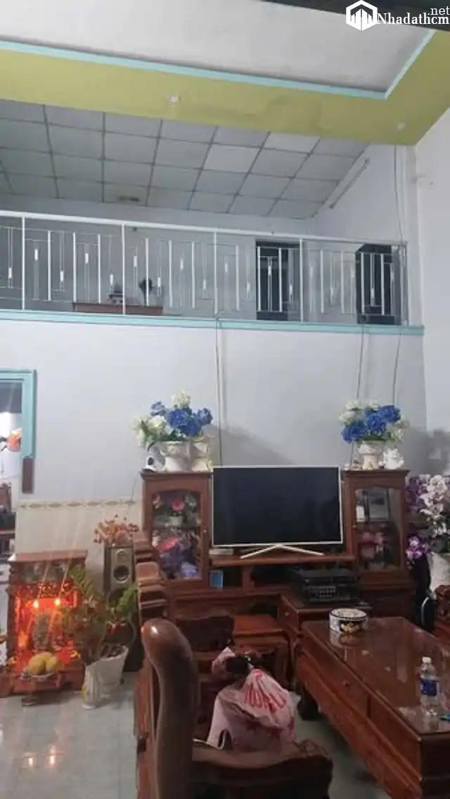 Mặt tiền nguyễn thị nghé Nhựa vào 80m hẻm pêtông 4m ôtô đậu trước nhà, giá 3.4 tỷ