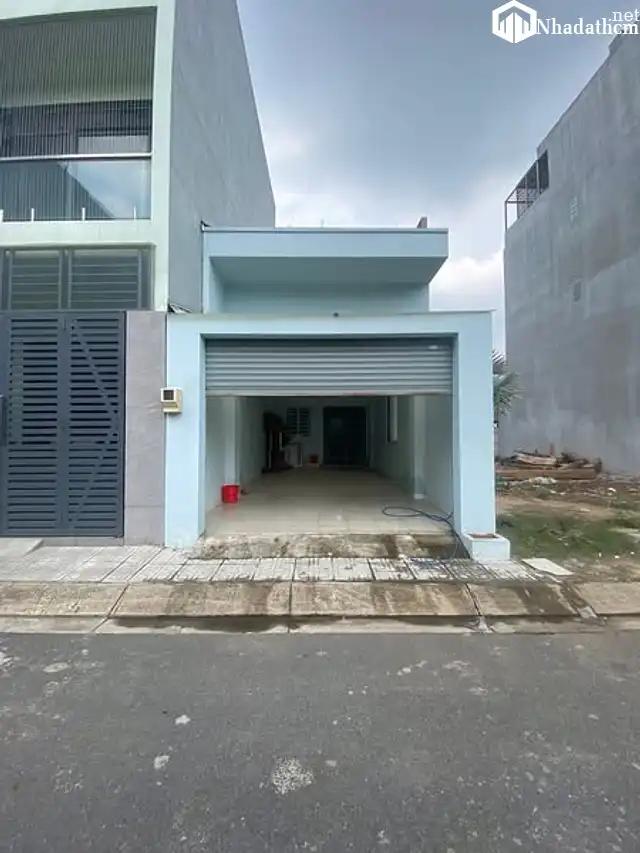 Nhà cho thuê giá 10 triệu tại đường Số 11,  Thành phố Thủ Đức, Hồ Chí Minh