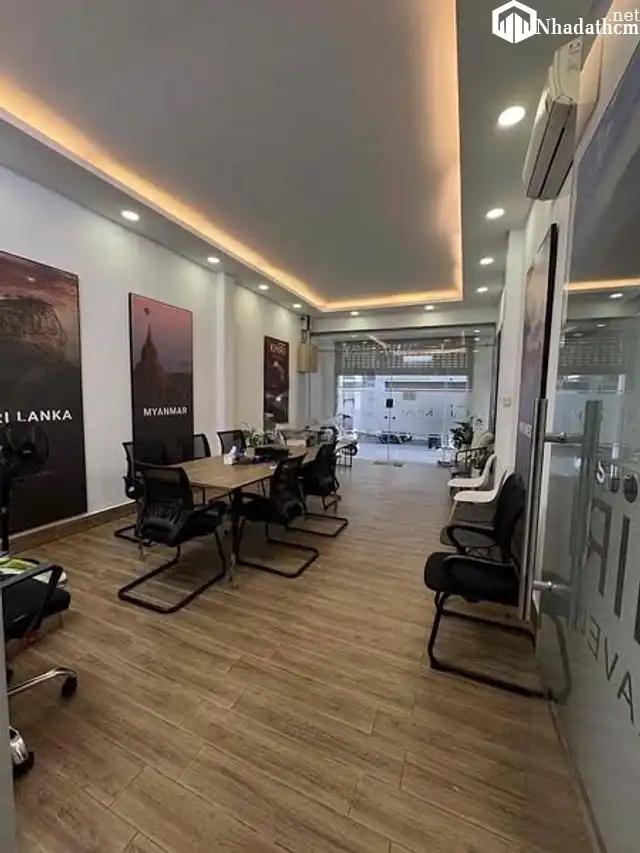 Cho Thuê nhà Phù hợp làm Vpcty , Spa , Kdol, giá 35 triệu, tại Quận 1