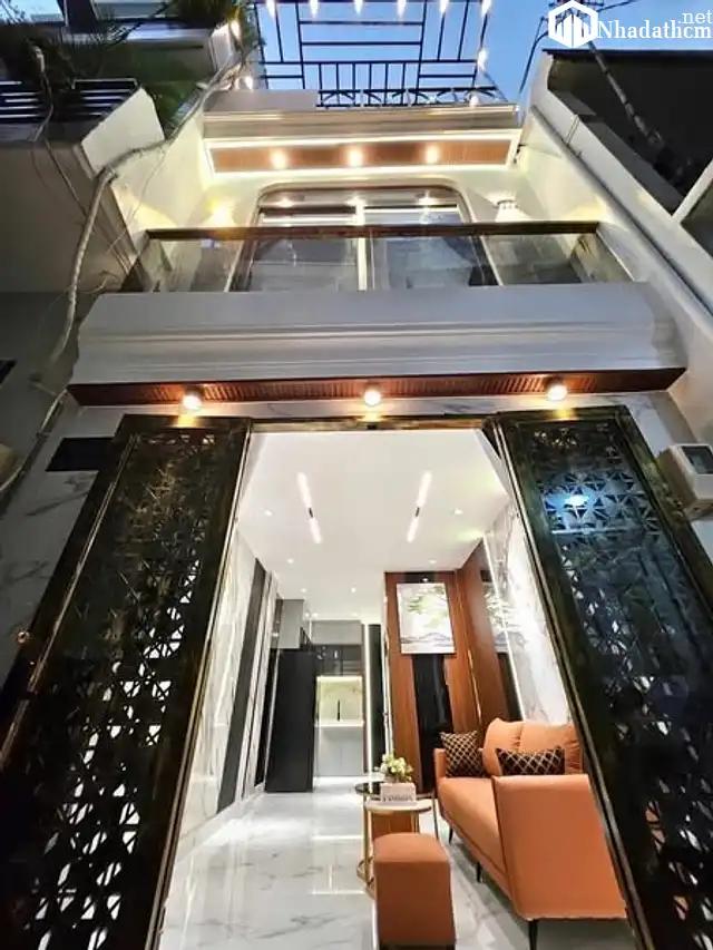 CHỈ HƠN 3 TỶ CÓ NHÀ ĐẸP GÒ VẤP - 26M2 - SÁT MẶT TIỀN ĐƯỜNG XE TẢI TRÁNH, Gò Vấp