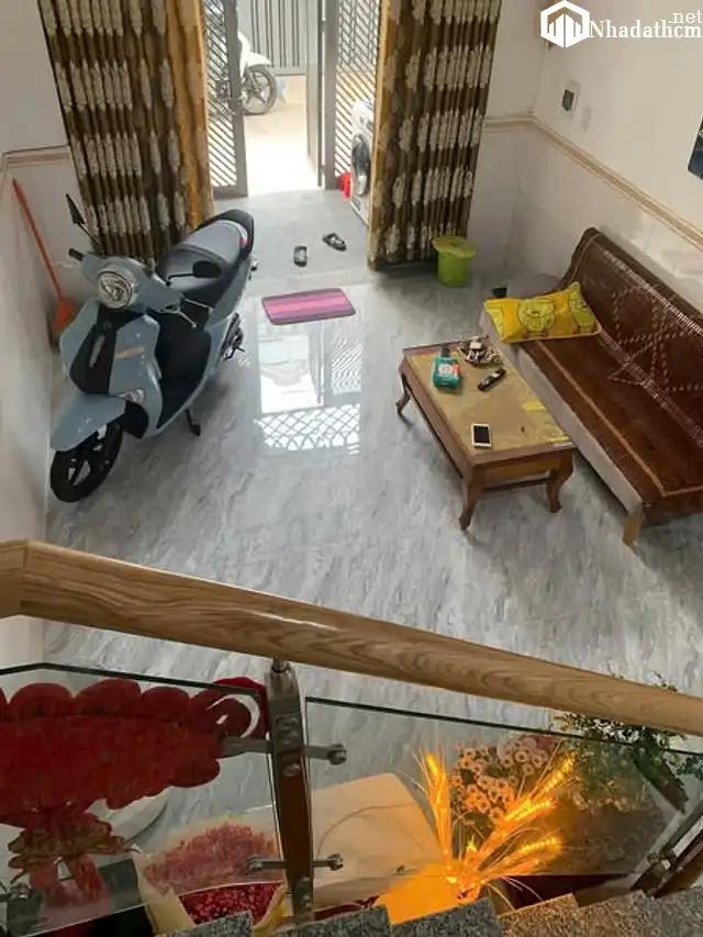 Chính chủ cho thuê nhà riêng, hẻm ô tô, giá 11 triệu, tại Gò Vấp