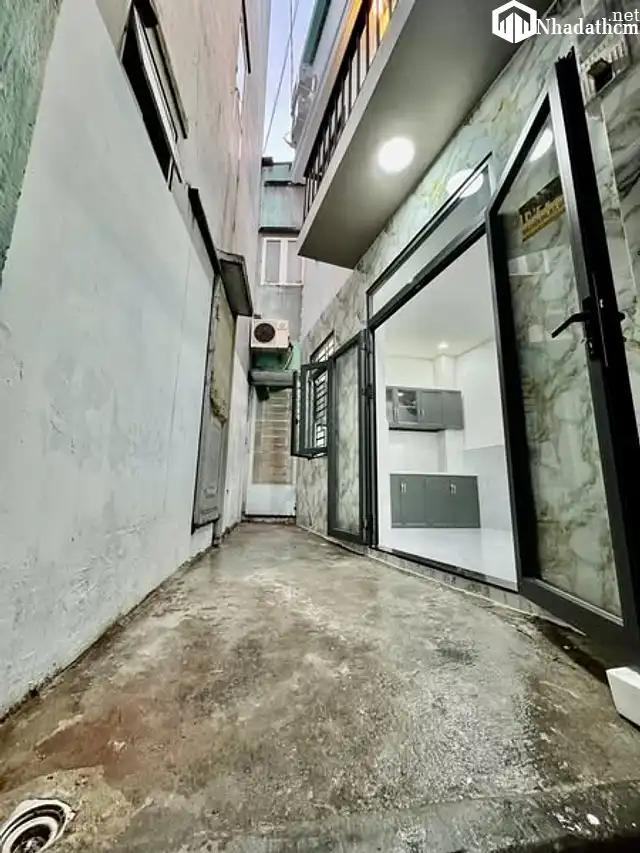 KHU TRUNG TÂM P7 NGAY TRƯỜNG THCS GÒ VẤP NHÀ MỚI DỌN VÀO Ở NGAY