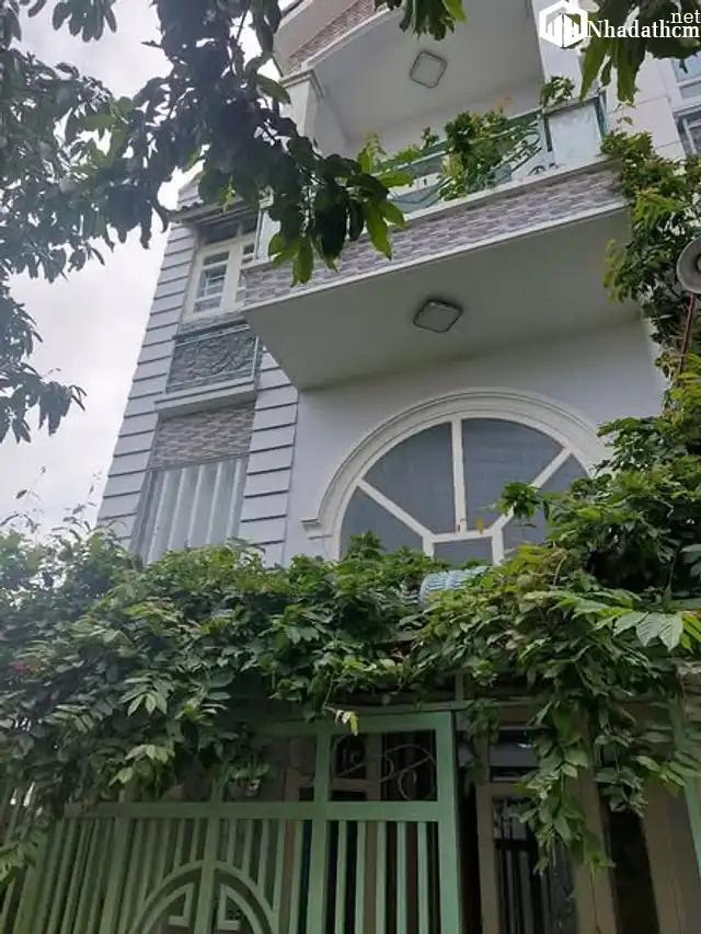 Cho thuê nhà mới đẹp dng 7m thông Thạnh Xuân 38 ,Q12