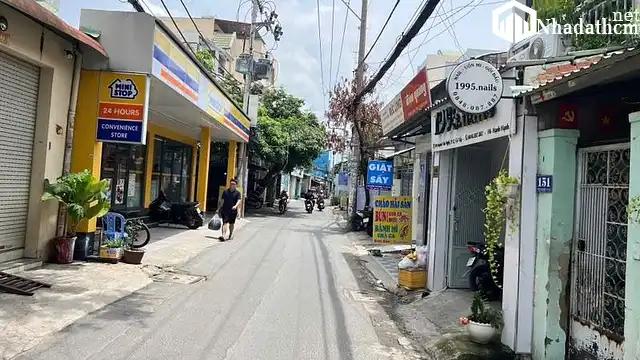 Chính chủ cần bán nhà hẻm xe hơi, gần chợ Phạm Văn Bạch, giá 6 tỷ, Tân Bình