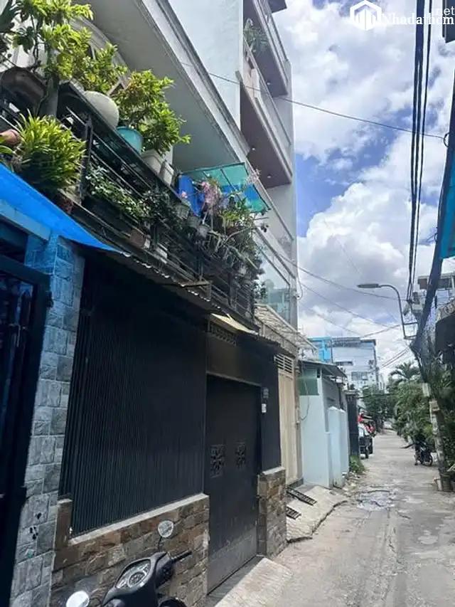 Bán nhà riêng giá 5.25 tỷ, 2pn, 2wc, hẻm xe hơi, tại Gò Vấp