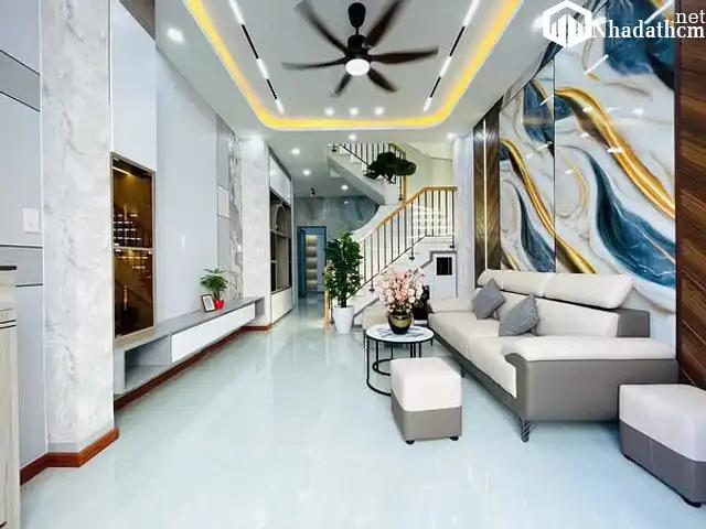 NHÀ MỚI ĐẸP – HẺM XE HƠI – CÓ PHÒNG NGỦ DƯỚI – FULL NỘI THẤT – CHỈ NHỈNH 5 TỶ