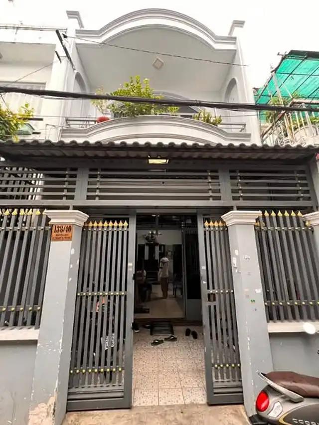 Bán Gấp Nhà Hẻm Xe Hơi, Quận Tân Phú – Khu An Ninh, Dân Trí Cao