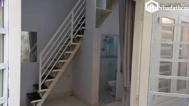 Bán nhà hẻm ô tô Phường Bình Thạnh, 11.7m2, giá 1.7 tỷ