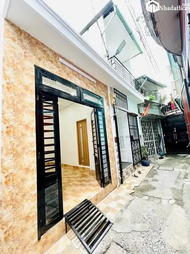 Bán gấp nhà trong hẻm, giá 2.88 tỷ, 30m2, 1 lầu, 2pn, 1wc