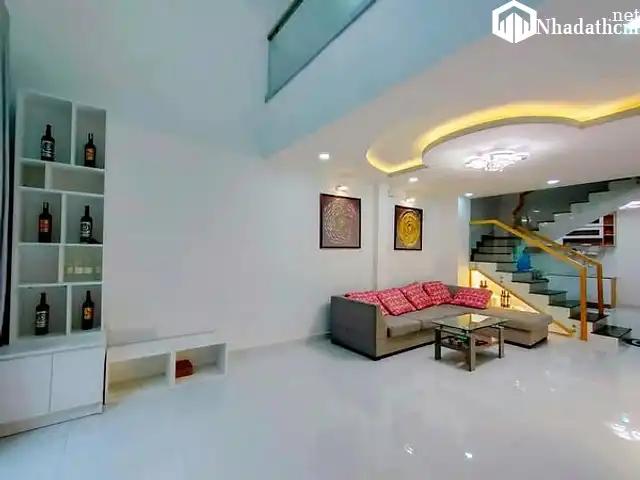 Nhà 5 tầng, 54m2, 6pn, 4wc, giá 7.56 tỷ, tại Phường Bình Tân