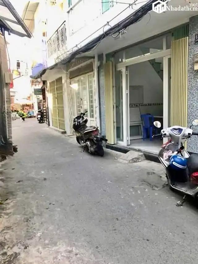 Nhà 2 lầu, 24m2 gần sân bay, giá 3.3 tỷ, phường Gò Vấp